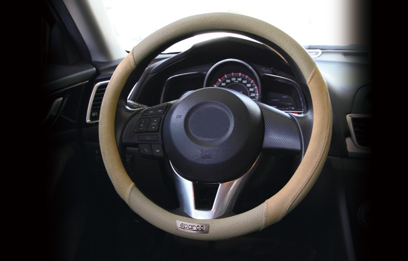 ステアリングホイールカバー