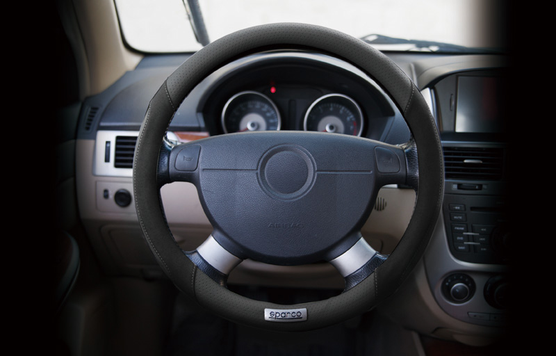 ステアリングホイールカバー