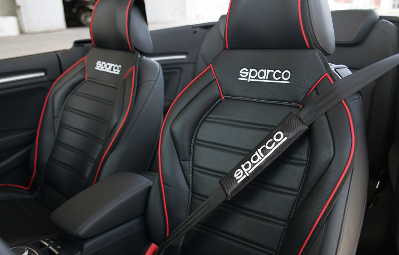 ショルダーパット　CARBON