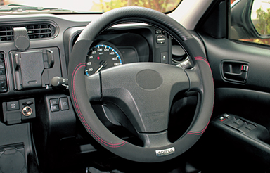 ステアリングカバー カーボン＆スエード SPS126 Sサイズ