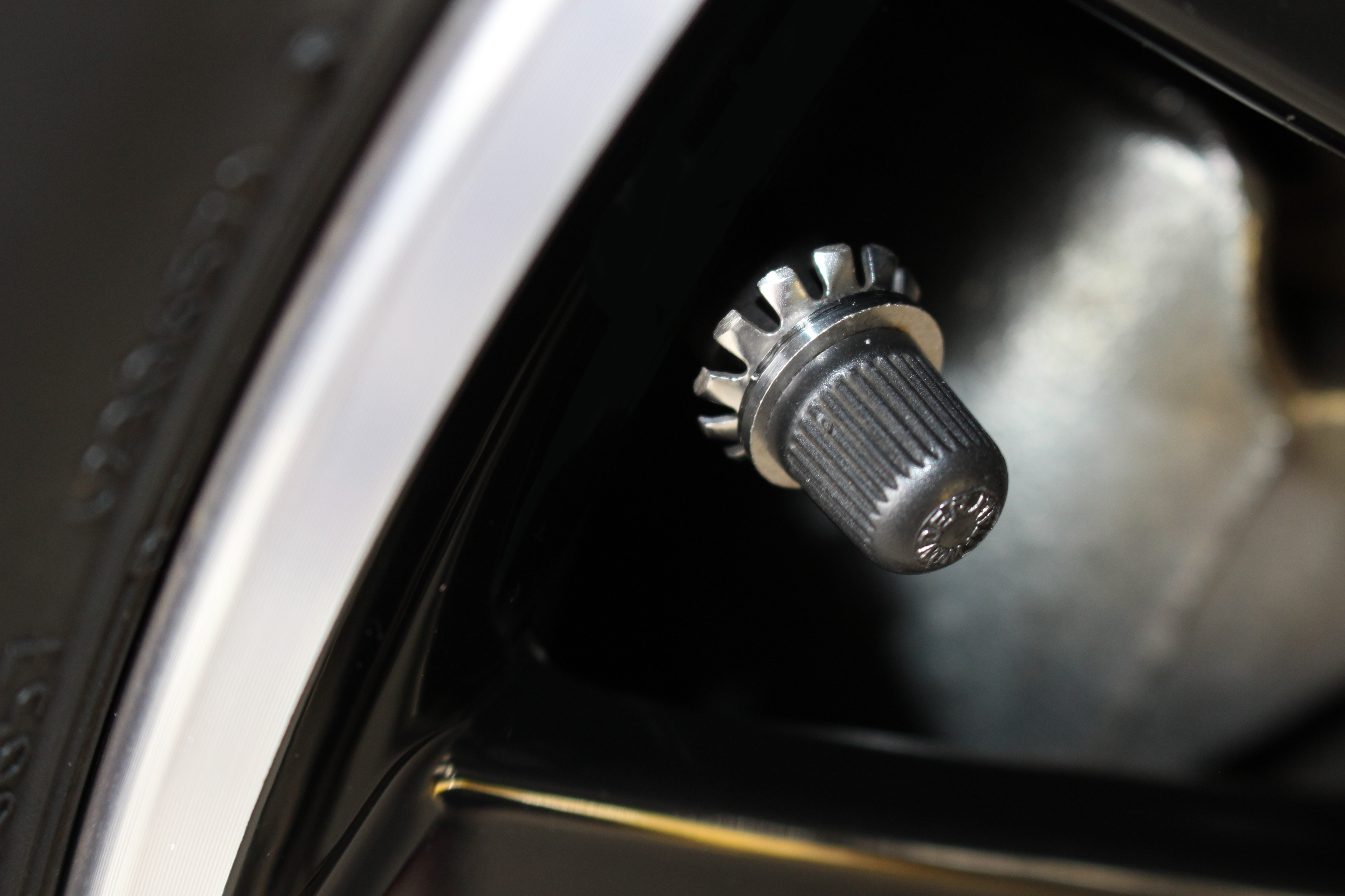 NGC空中放電ナット GT-001 タイヤバルブ用